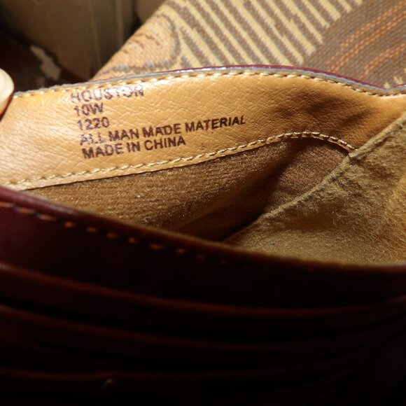 Cloudwalkers By Avenue " Houston " Vegan Faux Leather Bootie Sz 10W - Picture 7 of 9